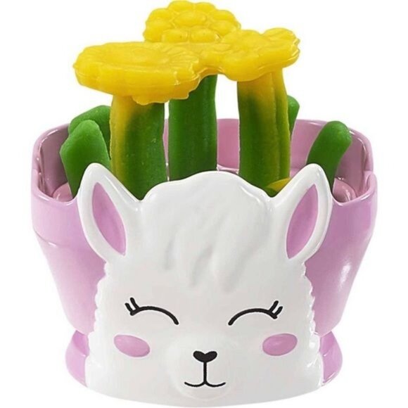 Barbie You Can Be Anything Florist Brunette Doll and Playset (#8833) - Picture 5 of 10